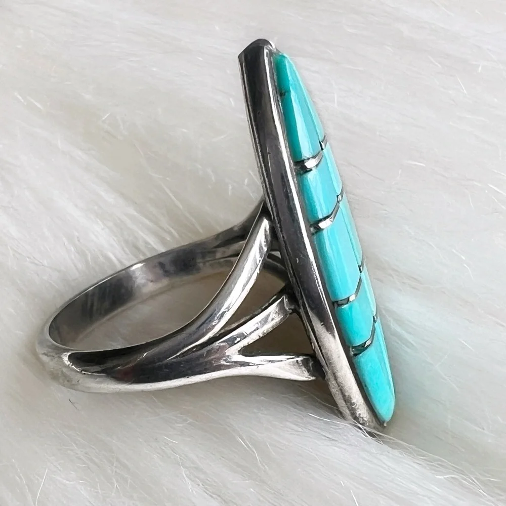 NATIVE Zuni Turquoise Vintage Southwestern Geometric Inlay Sterling Silver Ring